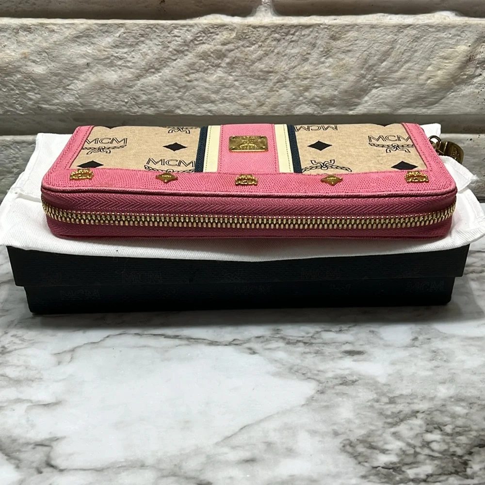 MCM PINK LONG ZIP WALLET. NWOT TAGS. FULL INCLUSION. - Picture 6 of 12